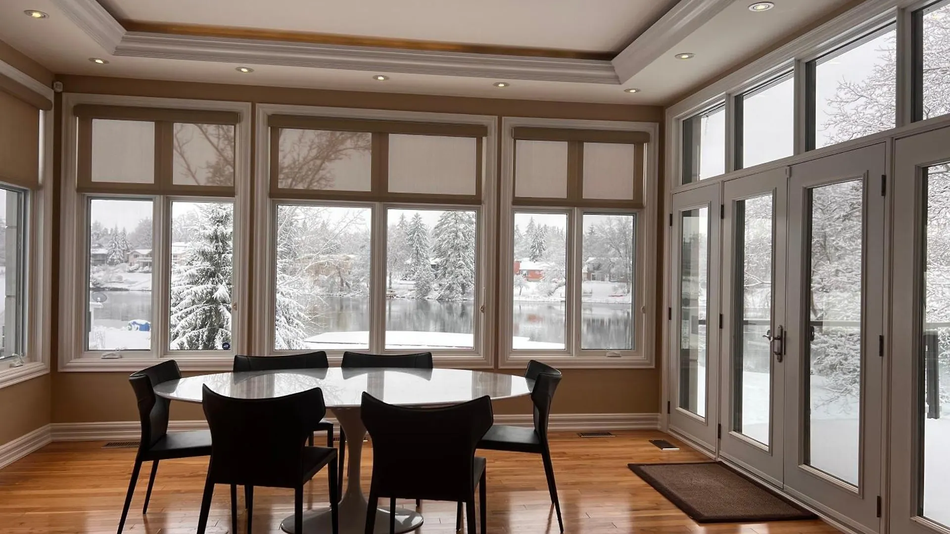 Manotick Villa Ottawa